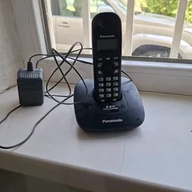 Телефон