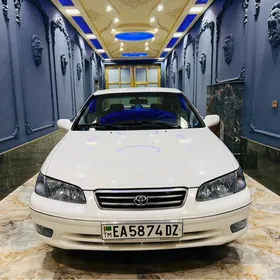 Toyota Camry 1997
