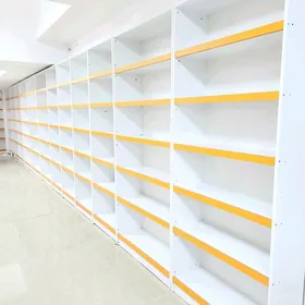 polka witrina Kassa mebel