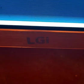 lg.i 65 televizor