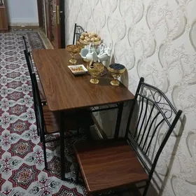 Stol Stul (Ulanylmadyk)