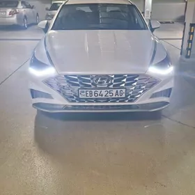 Hyundai Sonata 2022