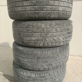 трекер размер 215, 55, 17