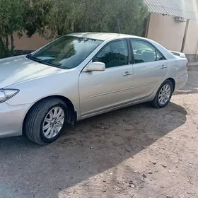 Toyota Camry 2003