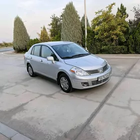 Nissan Versa 2010