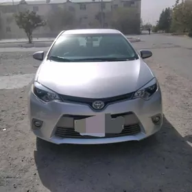 Toyota Corolla 2014
