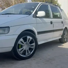 Hyundai Staria 1998