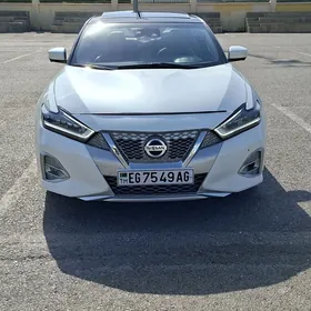 Nissan Maxima 2021