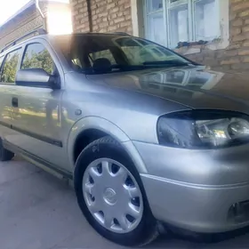 Opel Astra 2000