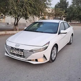 Hyundai Elantra 2021