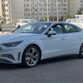 Hyundai Sonata 2021