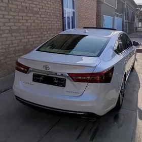 Toyota Avalon 2018