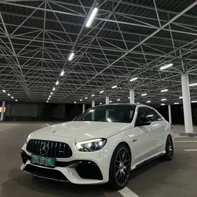 Mercedes-Benz E300 2009