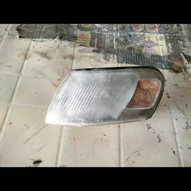 COROLLA 93 POWOROTNIK