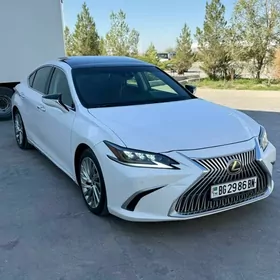 Lexus ES 350 2019