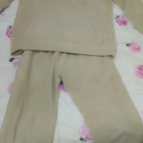 Спортивный костюм