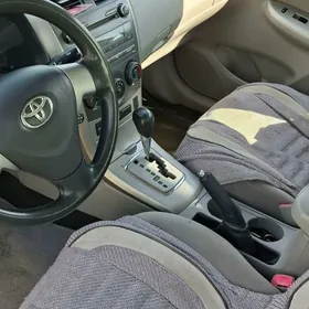 Toyota Corolla 2011