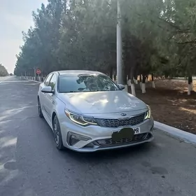 Kia Optima 2020