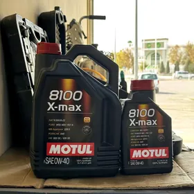 MOTUL 8100 X-max 0W40
