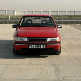 Opel Vectra 1990