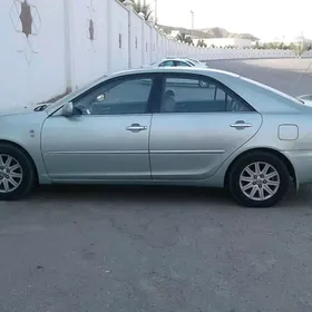 Toyota Camry 2005