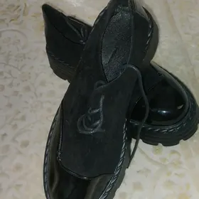 Женские туфли