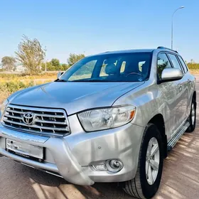 Toyota Highlander 2010