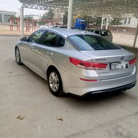 Kia Optima 2020