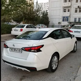 Nissan Versa 2019