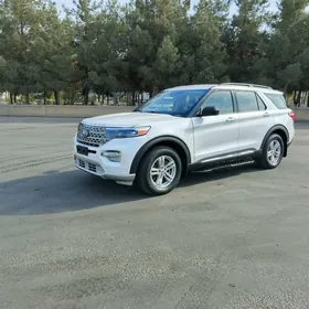 Ford Explorer 2021