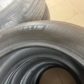 Michelin 245/55/19