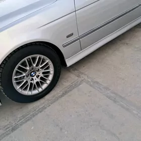 BMW 528 2003