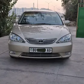 Toyota Camry 2003