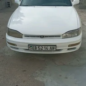 Toyota Camry 1992