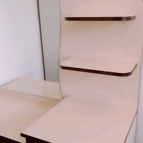 трюмо