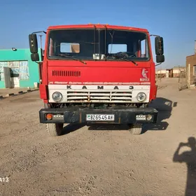 Kamaz Shalanda 1988