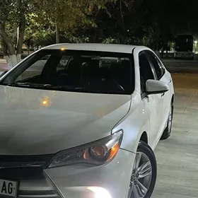 Toyota Camry 2015