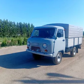 UAZ 452 1991