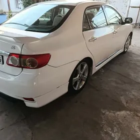 Toyota Corolla 2011