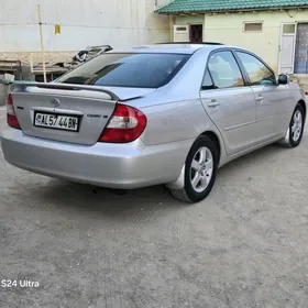 Toyota Camry 2004