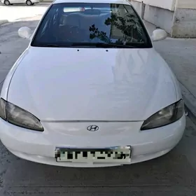 Hyundai Elantra 1996