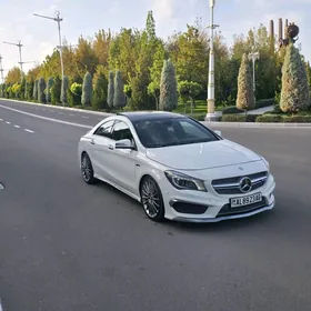 Mercedes-Benz CLA 2013