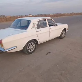 Gaz 24 1983