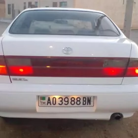 Toyota Corona 1992