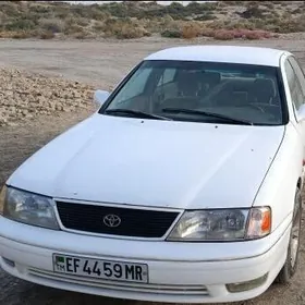 Toyota Avalon 1999