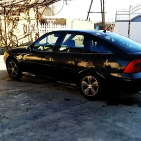 Opel Vectra 2000