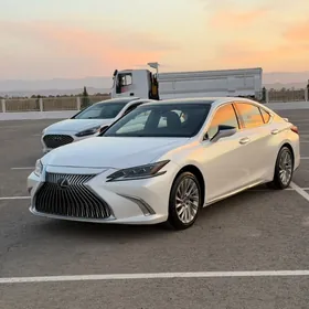 Lexus ES 350 2019