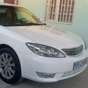 Toyota Camry 2005