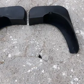 брозговик,козырег