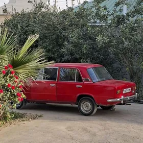 Lada 2104 1986